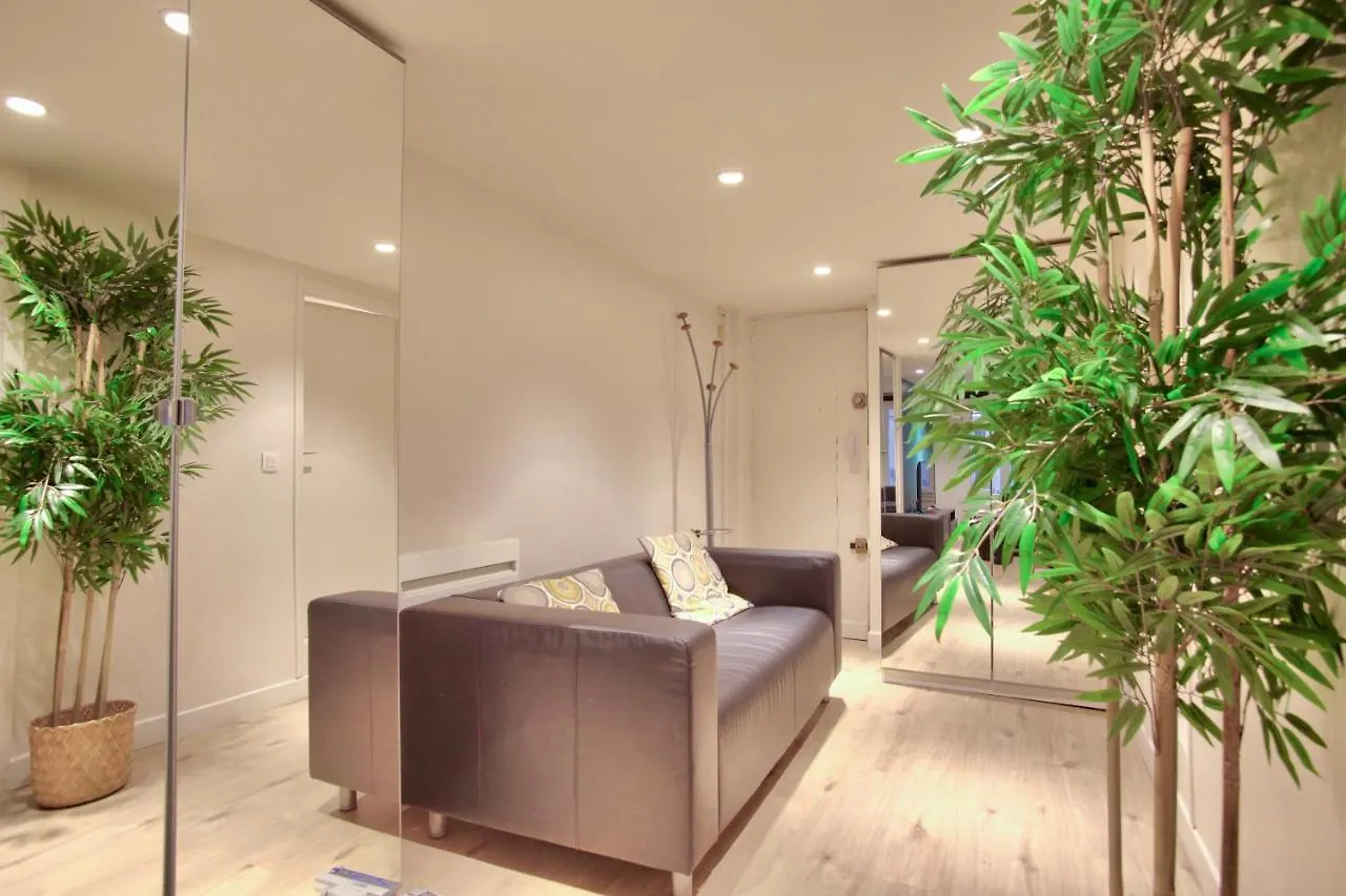 パリStudio Republique Saint Martinアパートメント